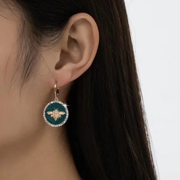 Bee Earrings - Picture 11 of 16